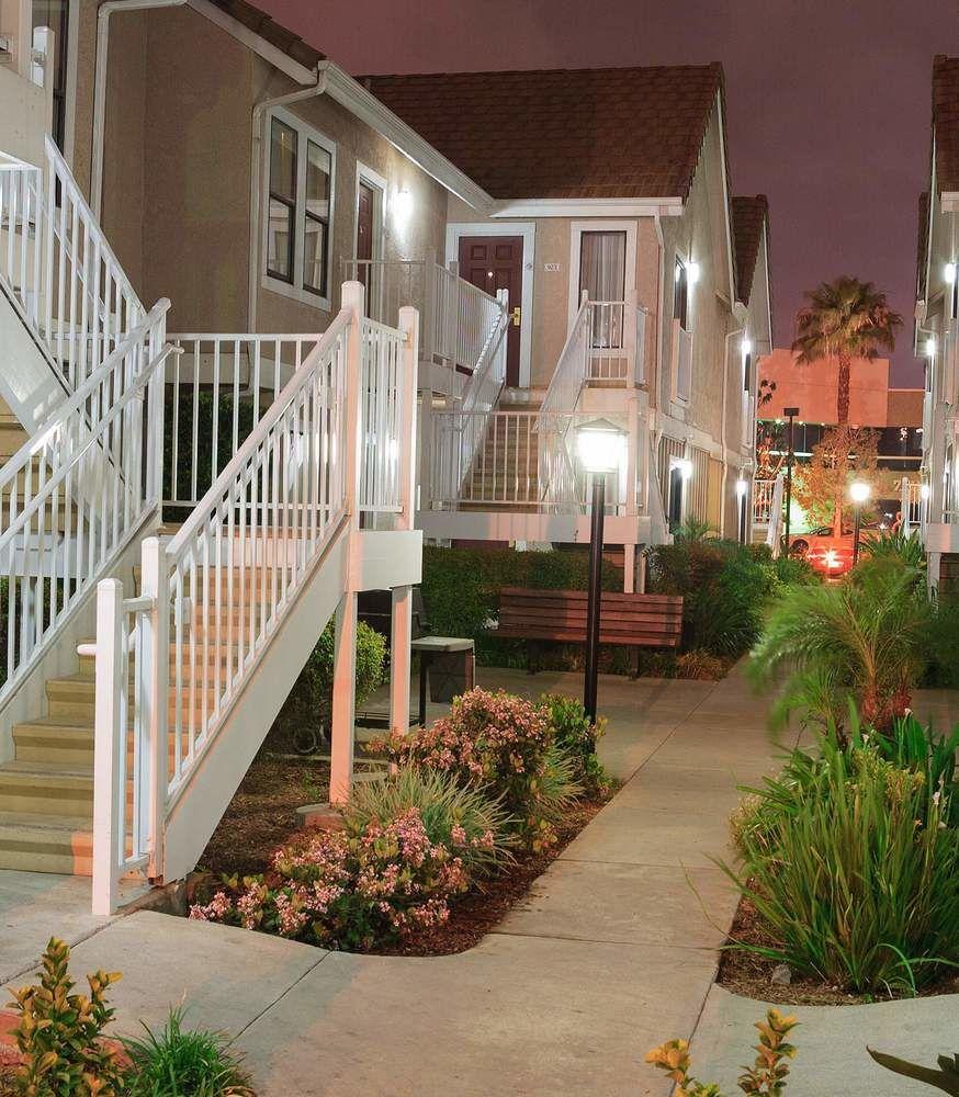 Residence Inn Anaheim Placentia/Fullerton Exterior photo